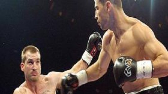 Bute boxează din nou cu Andrade