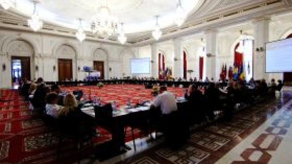 CSM: Raportul pe Justiţie este în ansamblu pozitiv