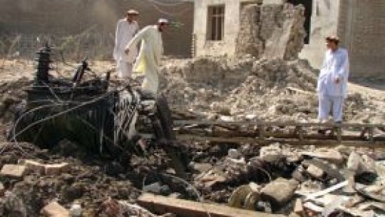 Atac cu rachetã al forţelor americane în Pakistan, soldat cu 13 morţi