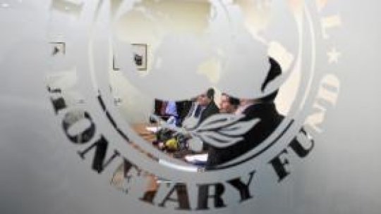 Premierul cere FMI să accepte creşterea pensiilor