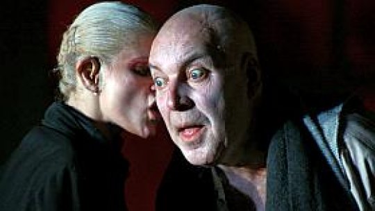 "Faust" se joacă la Edinburgh