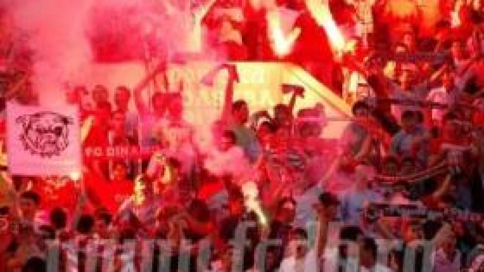 Prima etapă, primul derby, prima încăierare