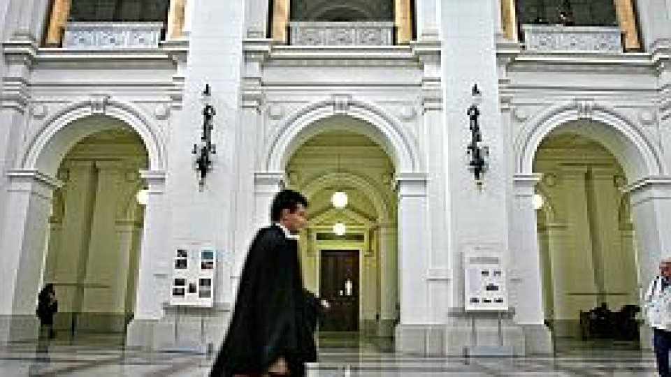 Magistraţii bucureşteni ameninţă cu greva sentinţelor