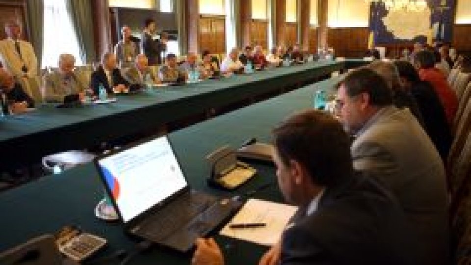 Bugetarii nu vor să stea acasă