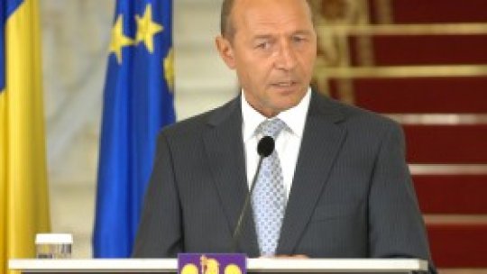 Preşedintele Traian Băsescu susţine că unele televiziuni "au agendă politică"