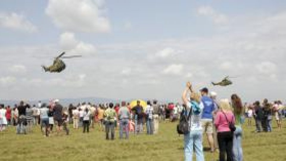 Show aviatic la Braşov