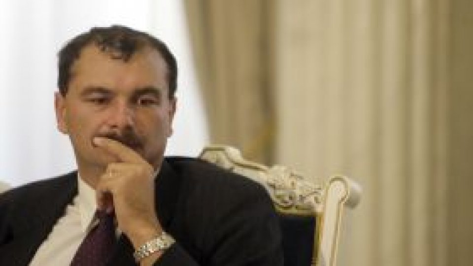 Mircea Miclea face un pas înapoi în chestiunea orei de religie în şcoli