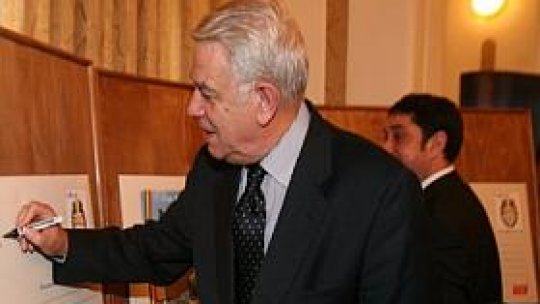 Teodor Meleşcanu - noul vicepreşedinte al Senatului