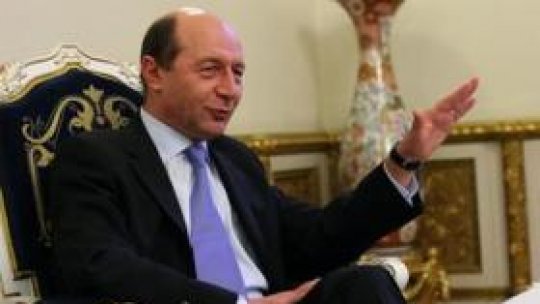 Traian Băsescu se va adresa astăzi Parlamentului