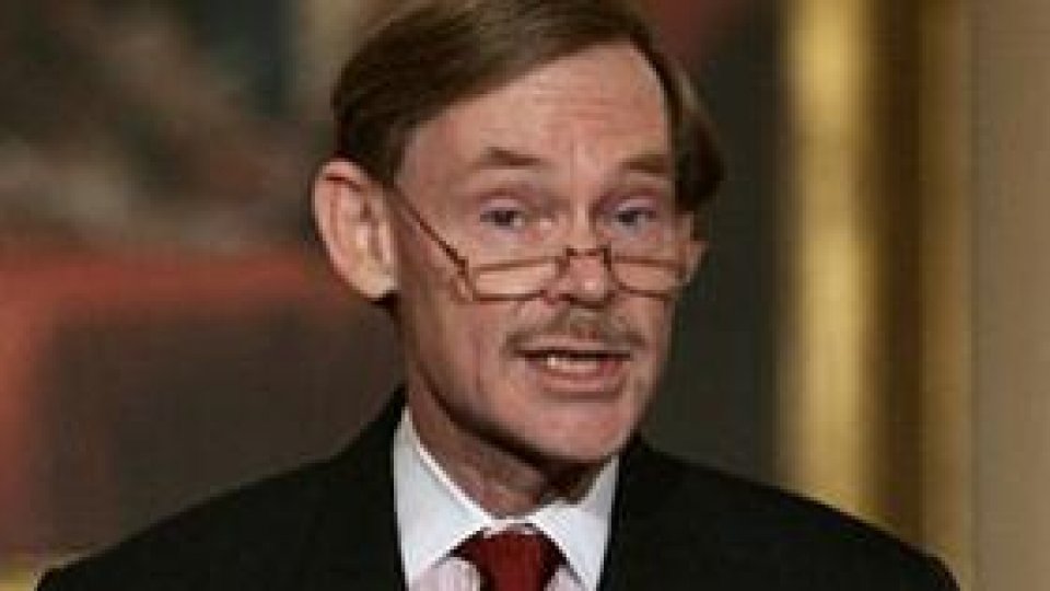 Criza mondială este "încă departe de sfârşit"