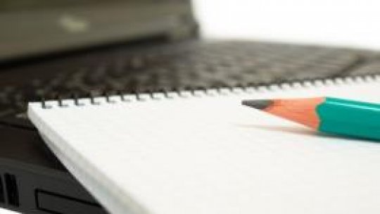 Scrisul şi minciuna