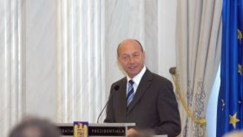 Traian Băsescu a propus elaborarea unui Pact pentru asistenţă socială