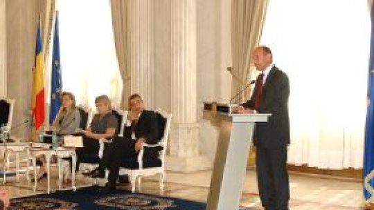 Raportul comisiei prezidenţiale a stârnit controverse