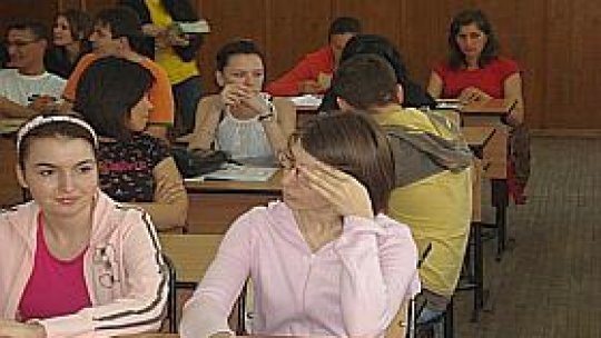 Lipsa locurilor de cazare în cămine