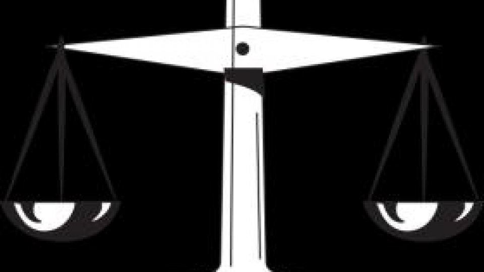 Justiţia îşi reia activitatea