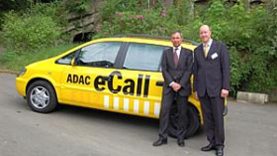 Maşina va vorbi la telefon în locul tău