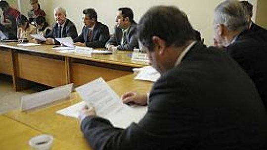 PSD şi PNL anunţă că nu votează bugetul pe 2010