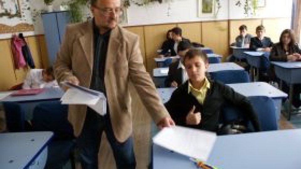 Discuţii eşuate între Ministerul Educaţiei şi sindicate