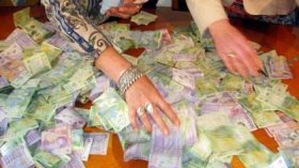 Fără al 13-lea salariu, pentru bugetari, în 2010