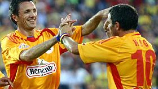 Hagi şi Popescu au jucat pentru Haiti