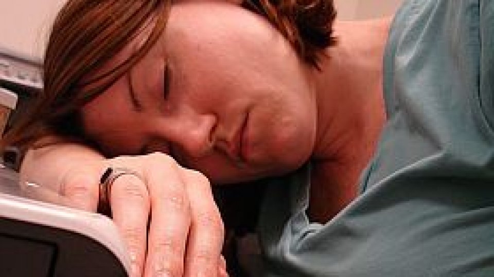 Femeile "au nevoie de mai mult somn" decât bărbaţii