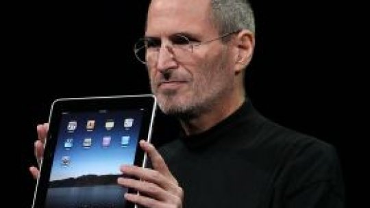 Apple a lansat mult-aşteptatul Tablet