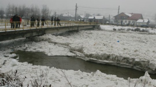 Avertizare hidrologică prelungită
