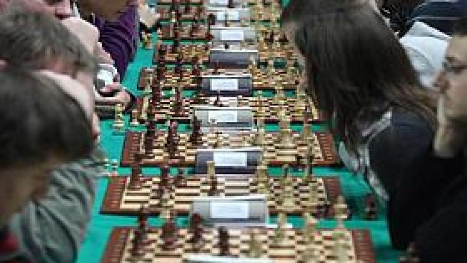 Surpriză la campionatul mondial de şah pe echipe