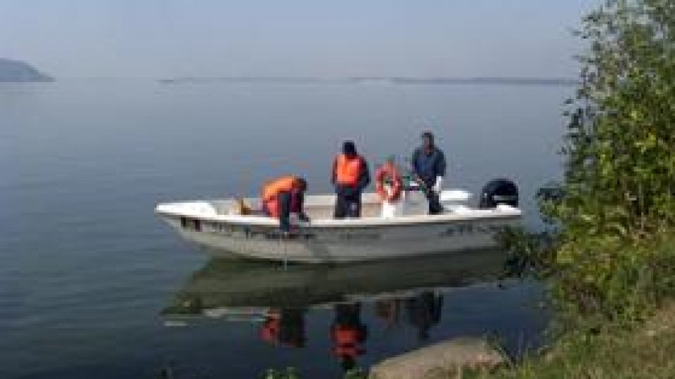 Viitura cu reziduuri chimice ar putea ajunge luni în România
