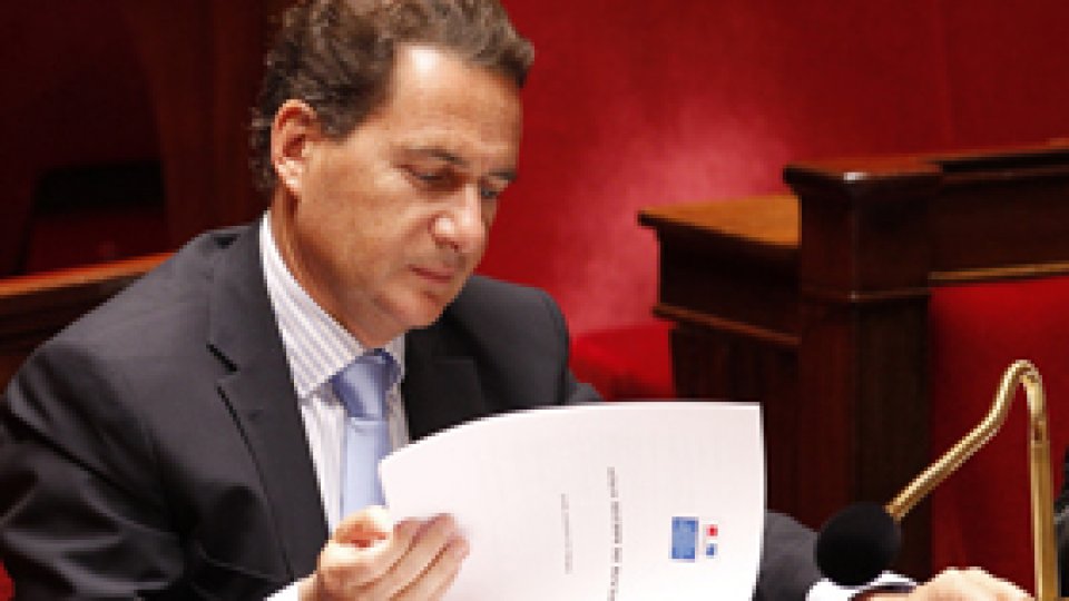 Nouă lege a imigraţiei în Franţa