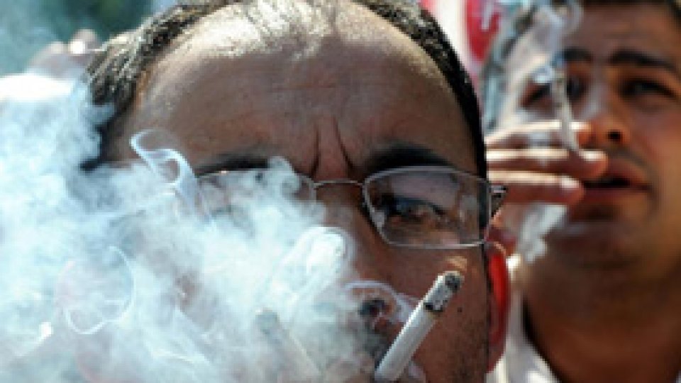Comisia Europeană declară război fumatului