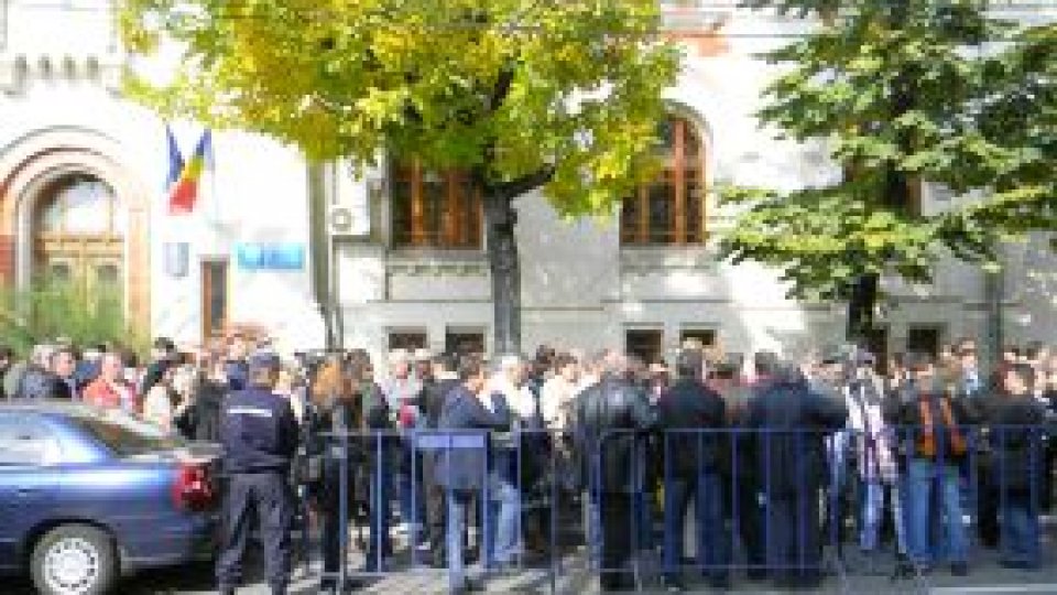 Proteste în educaţie, "până când ministrul va demisiona"