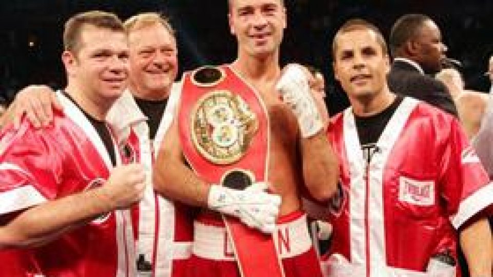 Lucian Bute l-a făcut KO pe Jesse Brinkley