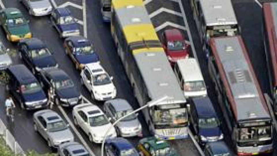 Domneşte aglomeraţia în trafic