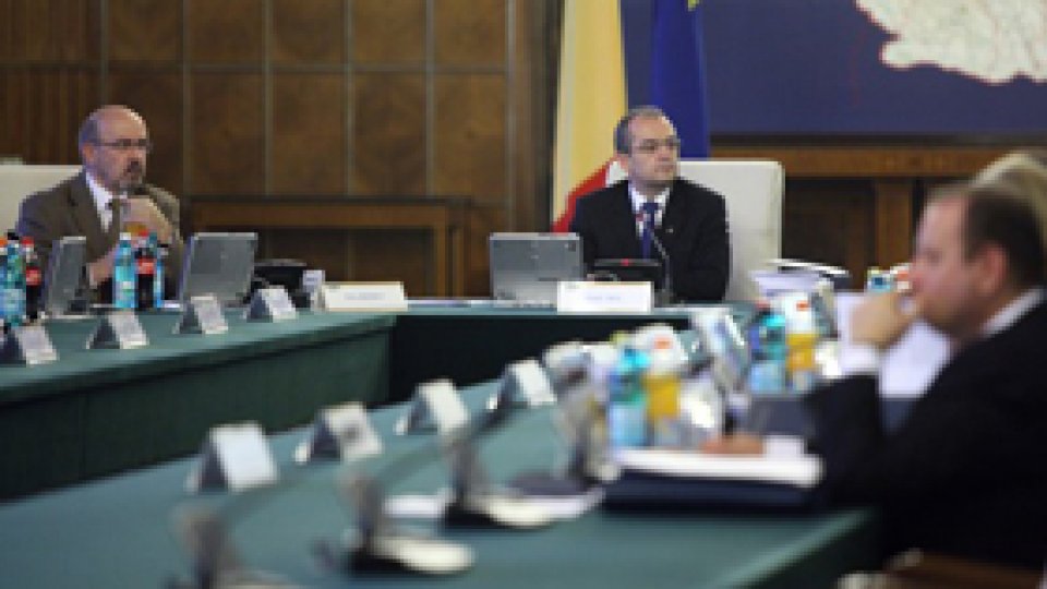 Guvernul încearcă să remedieze reducerea TVA-ului