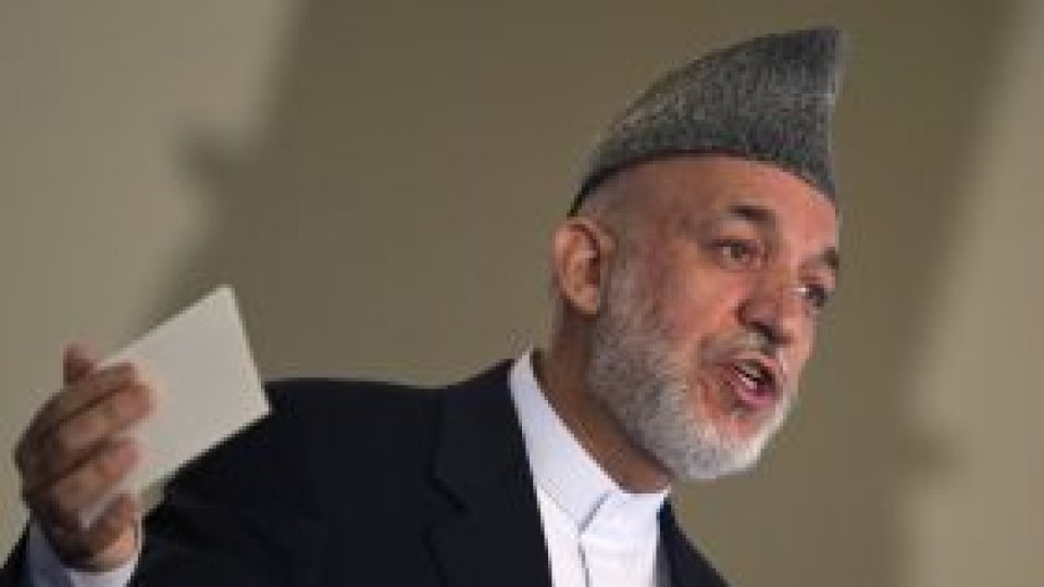 Afganistanul recunoaşte că primeşte saci cu bani de la Iran