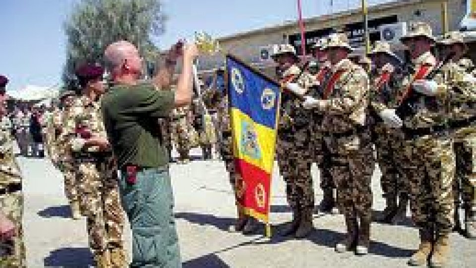 Armata României la aniversarea de 65 de ani.