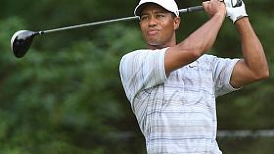 Tiger Woods cedează locul întâi mondial la golf