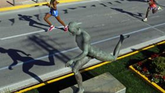 Peste 20.000 de alergători la maratonul de la Atena