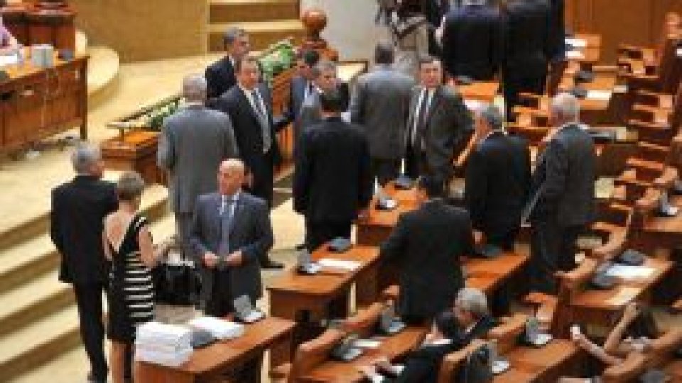 Politicienii vor mai multe modificări la legea pensiilor