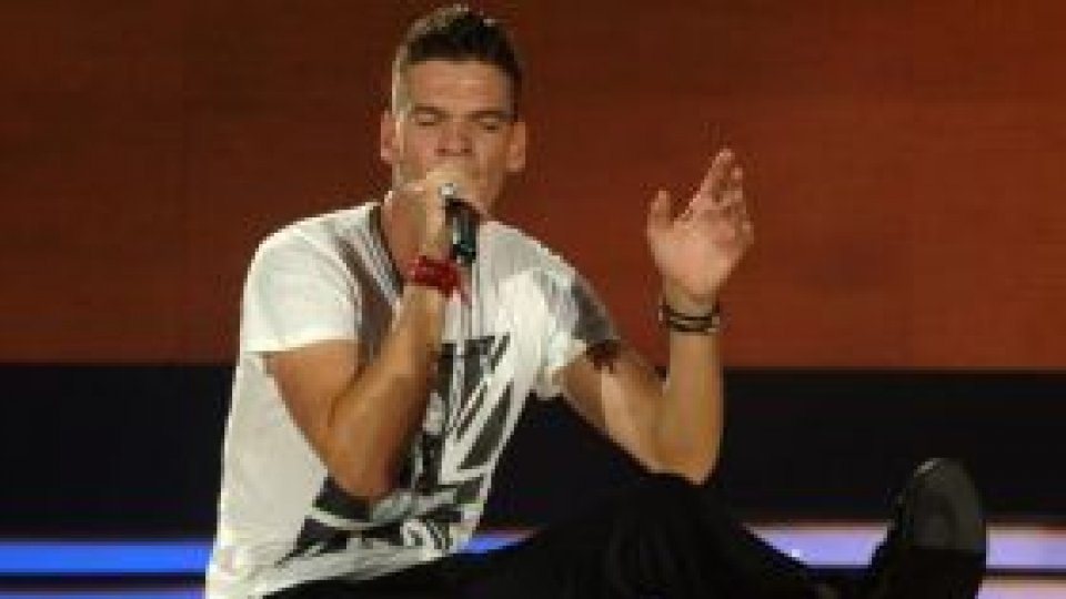 Formaţia Vama, criticată de jurnalişti italieni