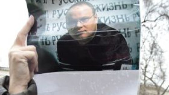 Manifestaţie pentru susţinerea jurnaliştilor agresaţi
