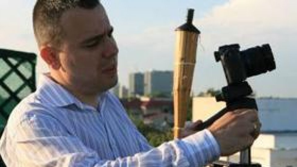 “Prin lume... la vânătoare de eclipse”