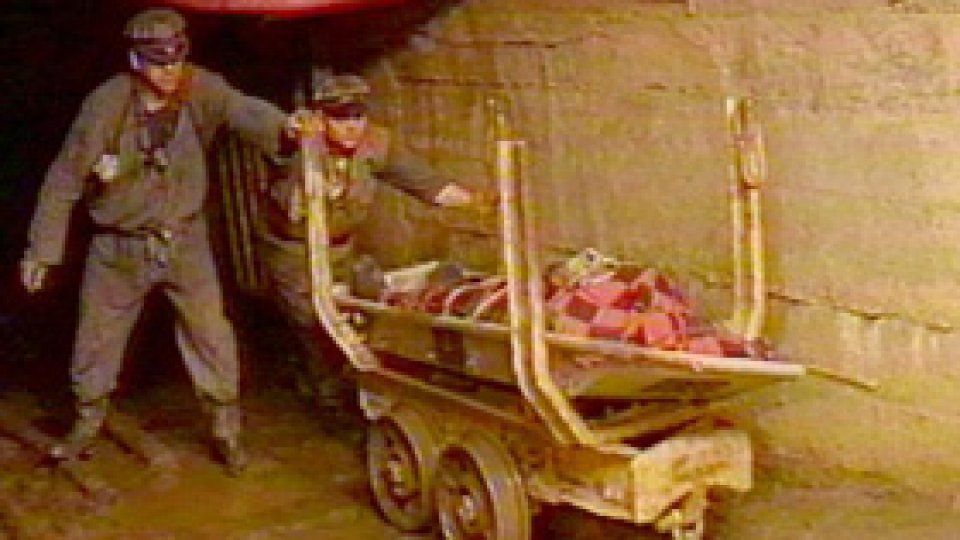 Minerii morţi în 2008 la Petrila au fost comemoraţi