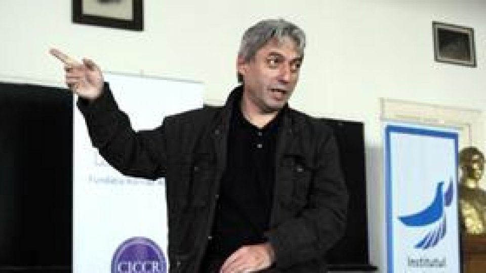 Securiştii "ne conduc şi astăzi"