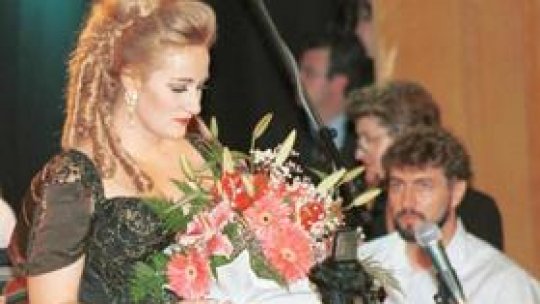 Soprana Roxana Briban s-a sinucis