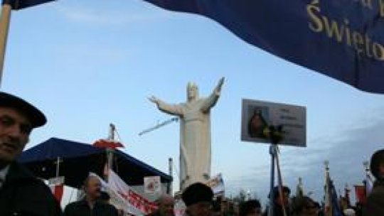 Cea mai înaltă statuie a lui Isus, ridicată în Polonia