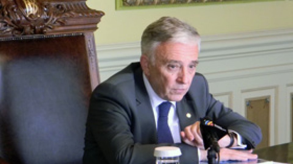 România "îşi va onora plăţile externe"