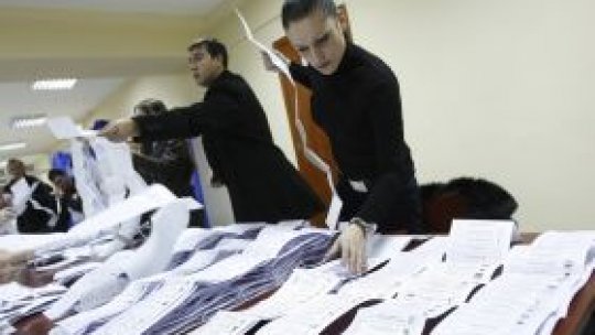 Partidul Comuniştilor, primul loc la alegerile din R. Moldova