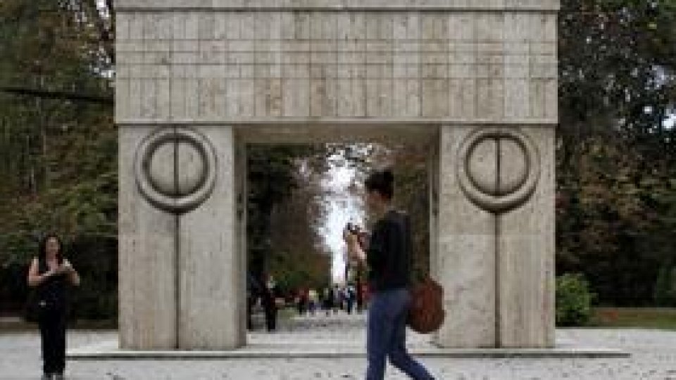 Obiecte personale ale lui Brâncuşi, scoase la licitaţie